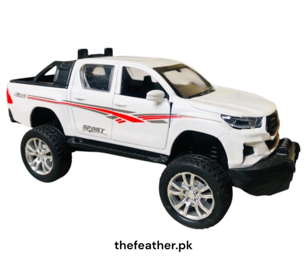 Metal Pickups die cast car with pullback 4×4 By The Feather
