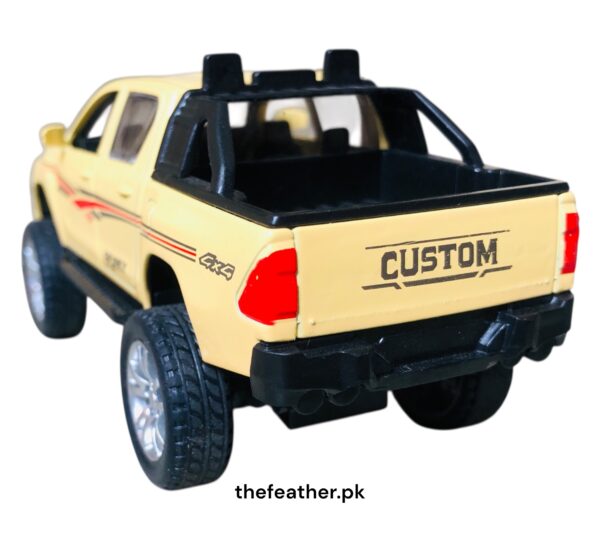 Metal Pickups die cast car with pullback 4×4 By The Feather - Image 4