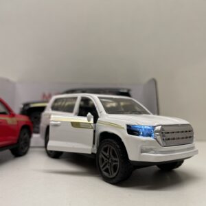 Toyota Land Cruiser V8 Front Doors Open and Lights and Music Simulation Luxury SUV Model Car - Pull Back Alloy Metal Diecasts Off-road Vehicle. THE FEATHER
